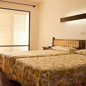 https://calella-park.catalonia-hotels.com